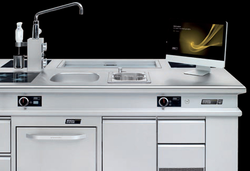 Bonnet Induction Cooking Module Induction cooking gets the tech treatment